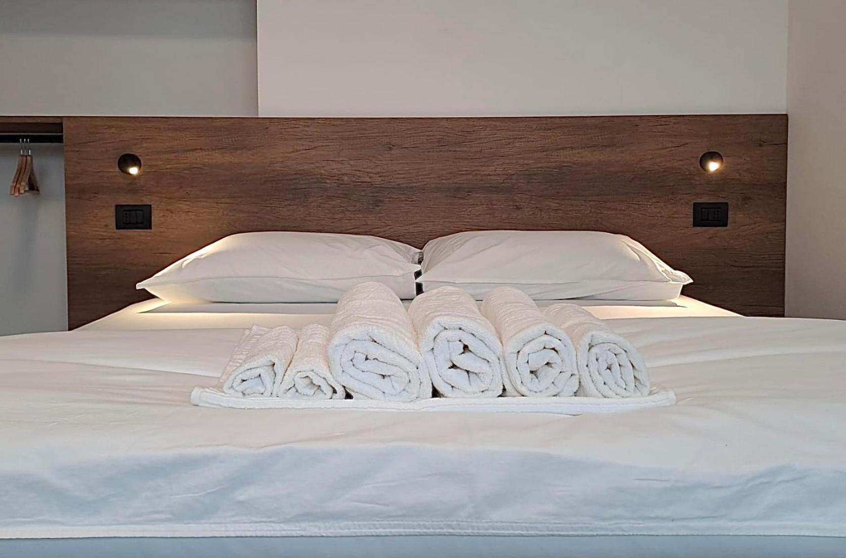 Guest Room Gradonove 阿科 外观 照片